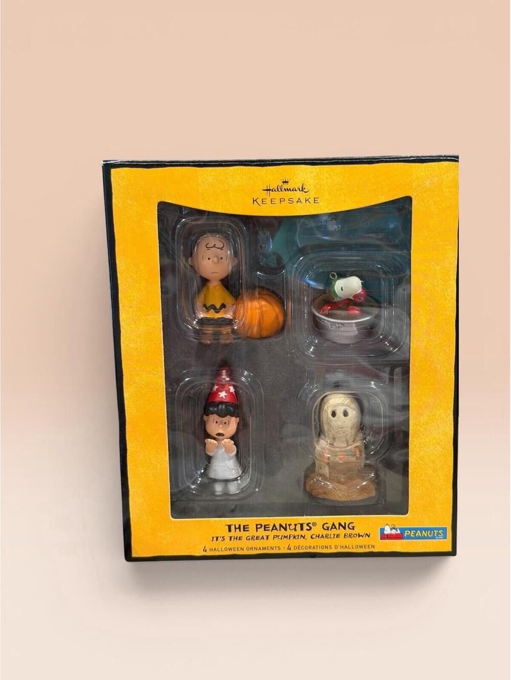 Hallmark Keepsake The Peanuts Gang Its The Great Pumpkin 4 Ornament Set 2008 New
